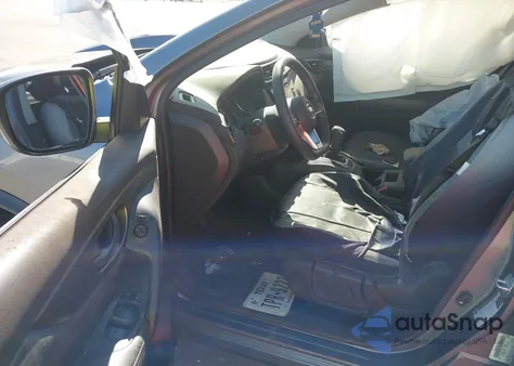 2017 Nissan Rogue Sport S из США, поврежденный, VIN JN1BJ1CP3HW031355